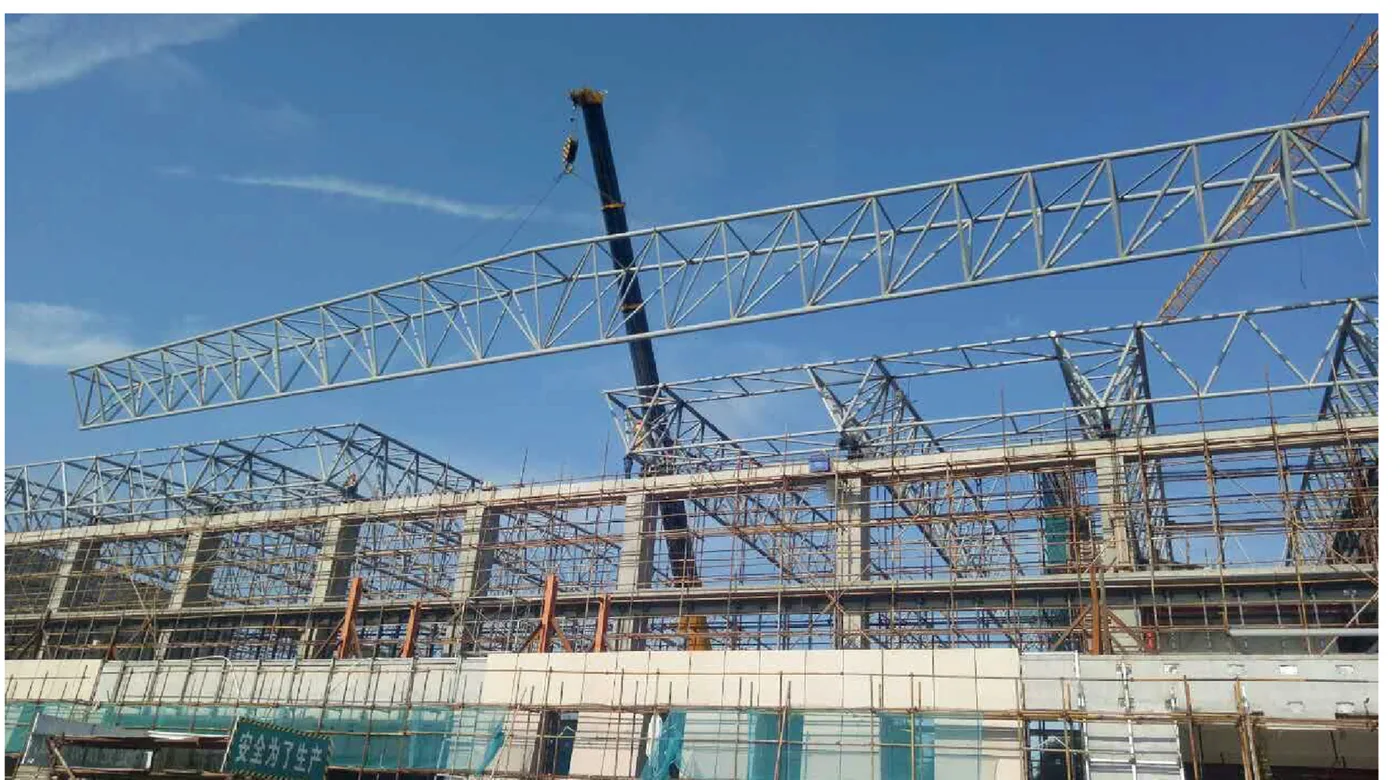 Space-frame roof